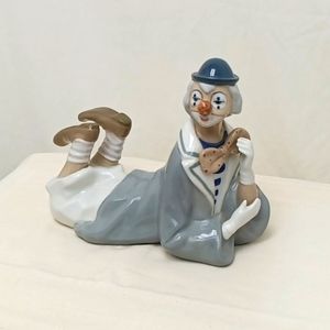 Casades Porcelain Clown Statue